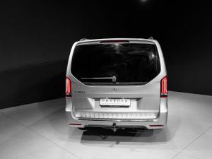 Mercedes-Benz V-Class V250d Avantgarde - Image 20