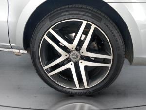 Mercedes-Benz V-Class V250d Avantgarde AMG Line - Image 5