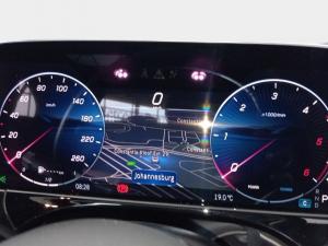 Mercedes-Benz E-Class E220d Avantgarde - Image 17