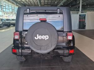 Jeep Wrangler Unlimited 2.8CRD Altitude - Image 11