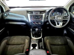Nissan Navara 2.5DDTi double cab SE Plus manual - Image 12