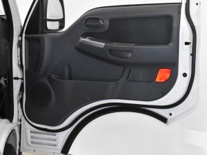 Kia K2700 2.7D workhorse dropside - Image 16