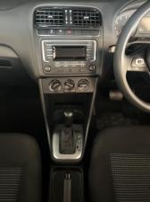 Volkswagen Polo Vivo hatch 1.6 Comfortline auto - Image 10