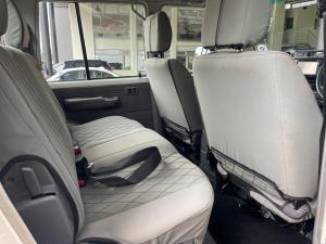 Toyota Land Cruiser 79 4.5D-4D V8 double cab LX - Image 13