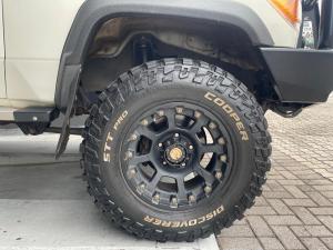 Toyota Land Cruiser 79 4.5D-4D V8 double cab LX - Image 9