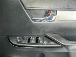 Toyota Hilux 2.8GD-6 double cab Raider - Image 20