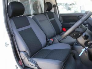 Kia K2700 2.7D workhorse dropside - Image 17