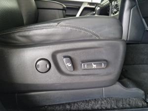 Toyota Land Cruiser Prado 2.8GD VX-L - Image 11