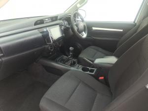 Toyota Hilux 2.4GD-6 single cab Raider manual - Image 7