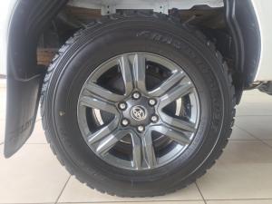 Toyota Hilux 2.4GD-6 single cab Raider manual - Image 9