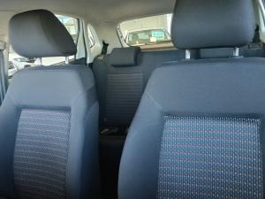 Volkswagen Polo Vivo 1.4 Trendline - Image 13