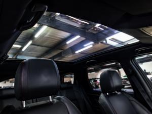 Land Rover Discovery Sport D180 R-Dynamic HSE - Image 19