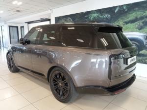 Land Rover Range Rover D350 First Edition - Image 5