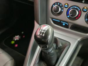 Ford Focus hatch 1.6 Trend - Image 9