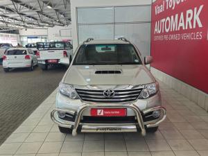 Toyota Fortuner 3.0D-4D Ltd edition auto - Image 3