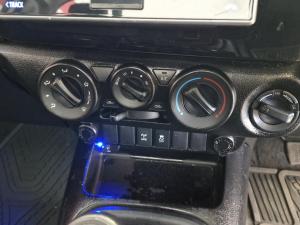 Toyota Hilux 2.8GD-6 4x4 Raider - Image 16