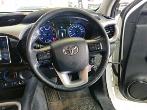 Toyota Hilux 2.4GD-6 Xtra cab Raider manual - Image 22