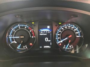 Toyota Hilux 2.8GD-6 double cab Legend auto - Image 16