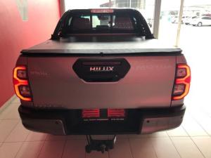 Toyota Hilux 2.8GD-6 double cab Legend auto - Image 5