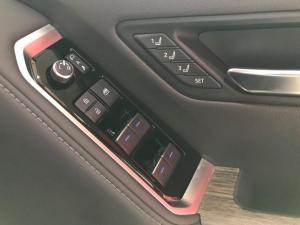 Toyota Land Cruiser 300 3.3D ZX - Image 11