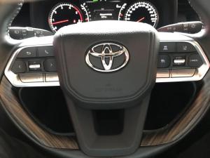 Toyota Land Cruiser 300 3.3D ZX - Image 17