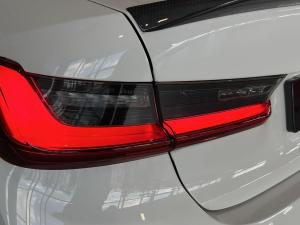 BMW 3 Series 320d Mzansi Edition - Image 8