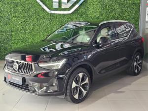 Volvo XC40 B5 AWD Ultimate Dark - Image 2