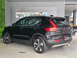 Volvo XC40 B5 AWD Ultimate Dark - Image 4