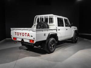 Toyota Land Cruiser 79 2.8GD-6 double cab - Image 21