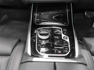 BMW X7 xDrive40d M Sport - Image 25