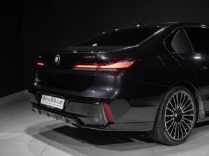 BMW 7 Series 740d xDrive M Sport - Image 23