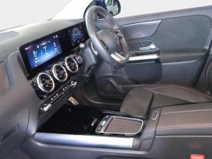 Mercedes-Benz GLA GLA200 Progressive - Image 14