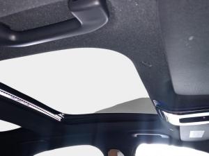 Mercedes-Benz E-Class E220d Avantgarde - Image 9