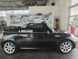 MINI Convertible Cooper S Convertible auto - Image 3
