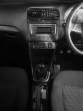 Volkswagen Polo Vivo hatch 1.4 Trendline - Image 5
