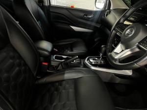 Nissan Navara 2.5DDTi double cab LE Plus - Image 5