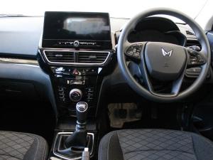 Mahindra XUV 3XO 1.2T MX3 manual - Image 19