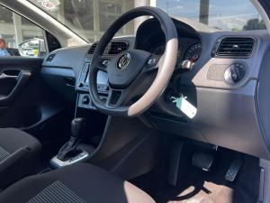 Volkswagen Polo Vivo hatch 1.6 Comfortline auto - Image 19