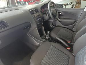 Volkswagen Polo Vivo hatch 1.4 Comfortline - Image 17