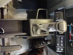 Toyota Land Cruiser 79 2.8GD-6 single cab auto - Image 11