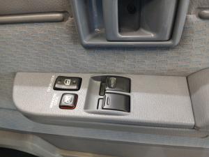 Toyota Land Cruiser 79 2.8GD-6 single cab auto - Image 21