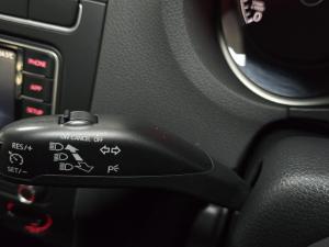 Volkswagen Polo Vivo hatch 1.6 Comfortline auto - Image 5