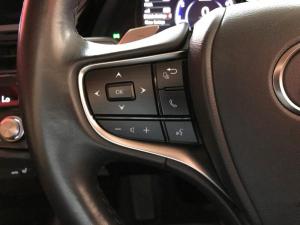 Lexus ES 250 EX - Image 17