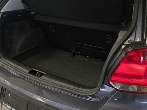 Volkswagen Polo Vivo hatch 1.6 Life - Image 16