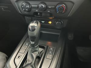 Isuzu D-Max 3.0TD double cab LS 4x4 auto - Image 17