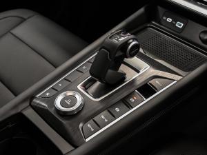 GWM P300 2.4T double cab LT 4x4 - Image 10