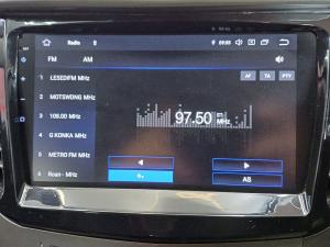 Mahindra XUV300 1.2T W6 - Image 18