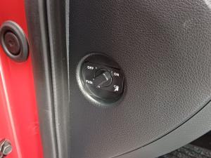 Mahindra XUV300 1.2T W6 - Image 24