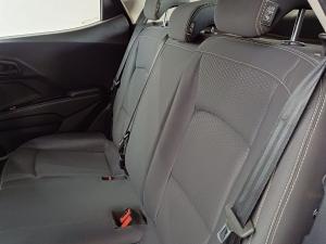 Mahindra XUV300 1.2T W6 - Image 28