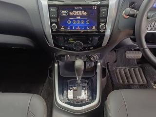 Nissan Navara 2.5DDTi double cab Stealth 4x4